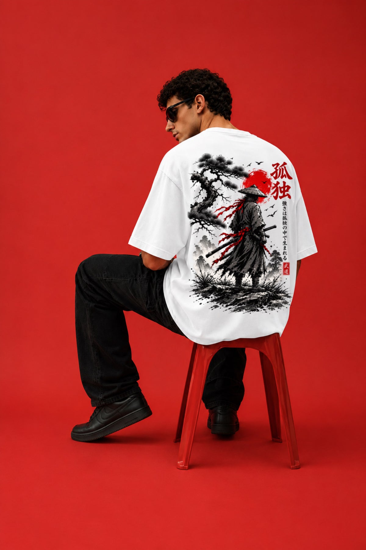 ELZO LONE RONIN OVERSIZED T-SHIRT | PURE WHITE